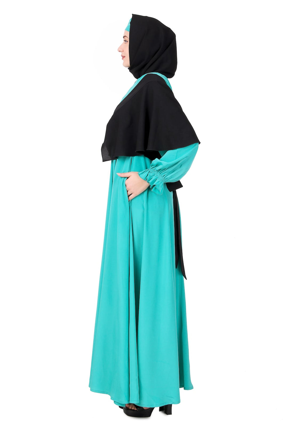 Frilled Removable Jacket With Flared Abaya