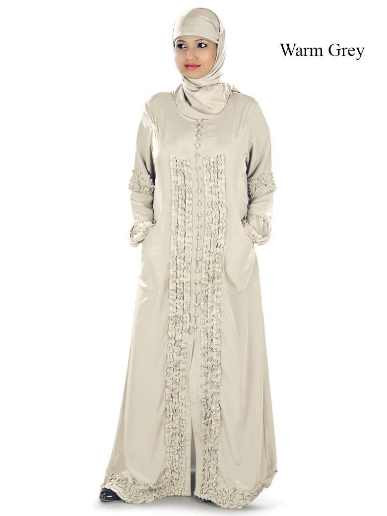 Saadiya Abaya